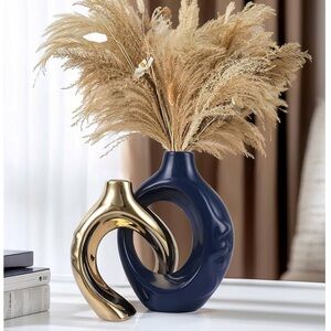 Set of 2 Elegant Gold and Navy Blue Interlocking Vases